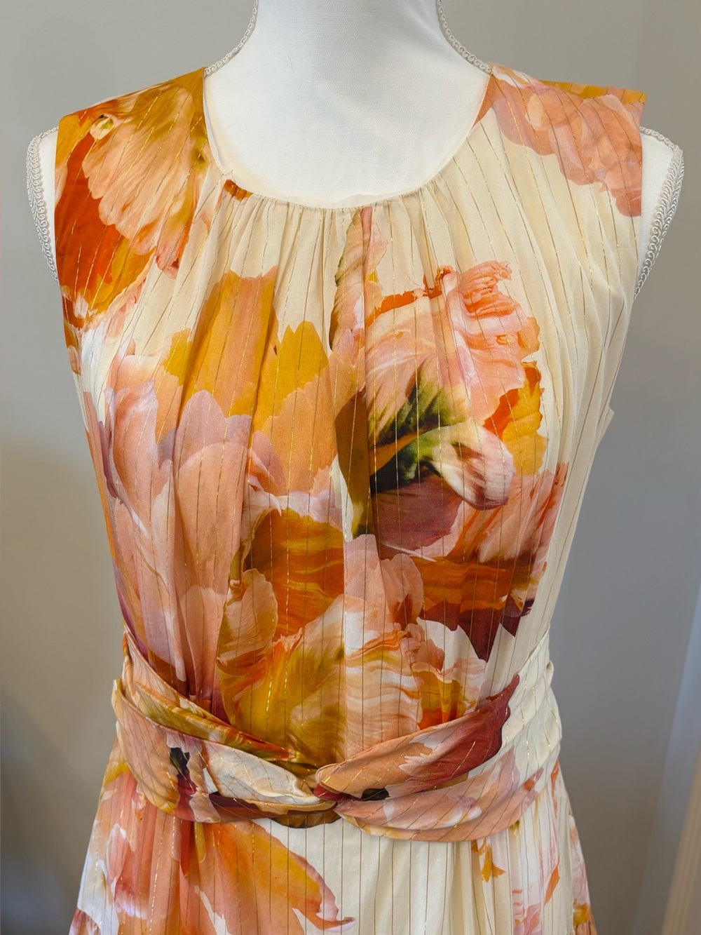 Ted Baker Dress, Maxi Floral Pleated Sleeveless, Size 4, Wedding Resort Vacation - Picture 4 of 9